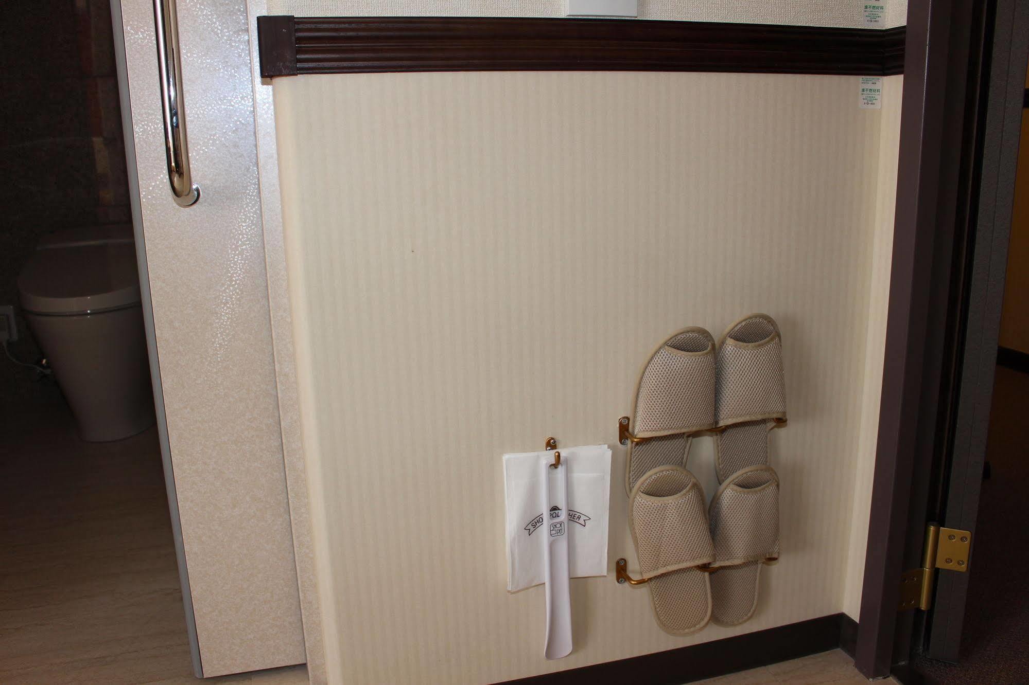 Toyoko Inn Sendai Higashi-Guchi No 2 מראה חיצוני תמונה